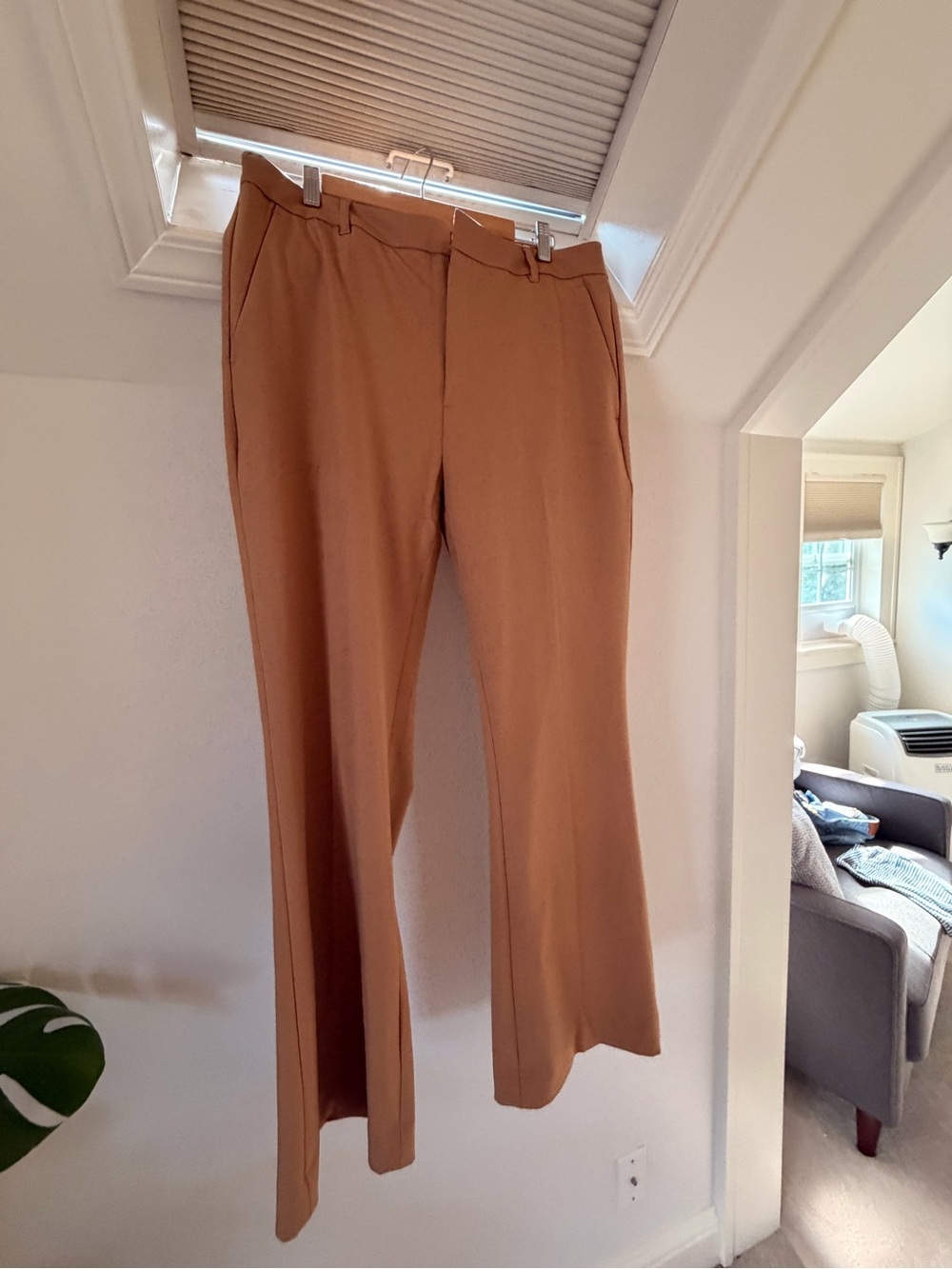 Women’s Tailored Dress Pants in Camel Brown